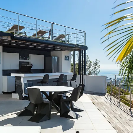 Retreat - Ultimate Comfort With Fire & Bbq Villa